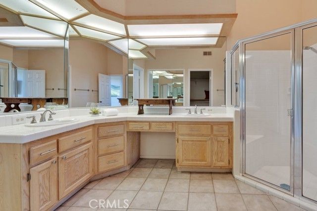 313 Appaloosa Way, Palm Desert, CA 92211