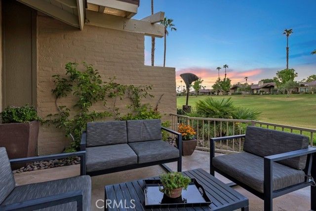 313 Appaloosa Way, Palm Desert, CA 92211