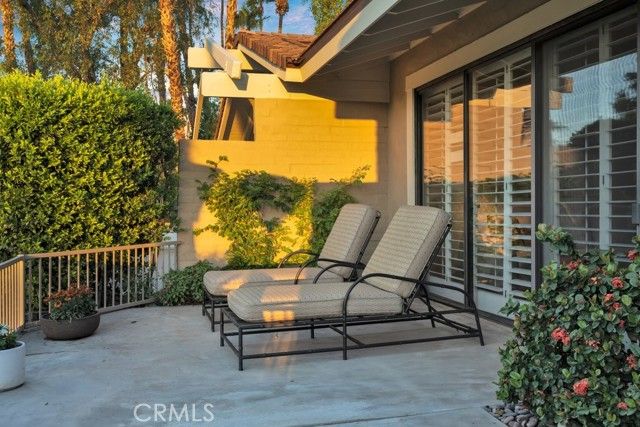 313 Appaloosa Way, Palm Desert, CA 92211