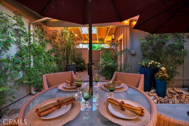 313 Appaloosa Way, Palm Desert, CA 92211