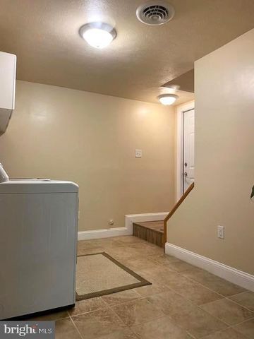 3837 GRACES CABIN, Springfield, WV 26763