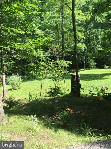 3837 GRACES CABIN, Springfield, WV 26763