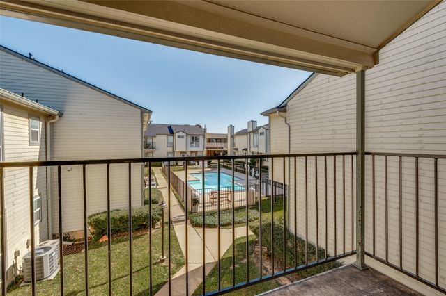 1812 E Northgate Drive C, Irving, TX 75062