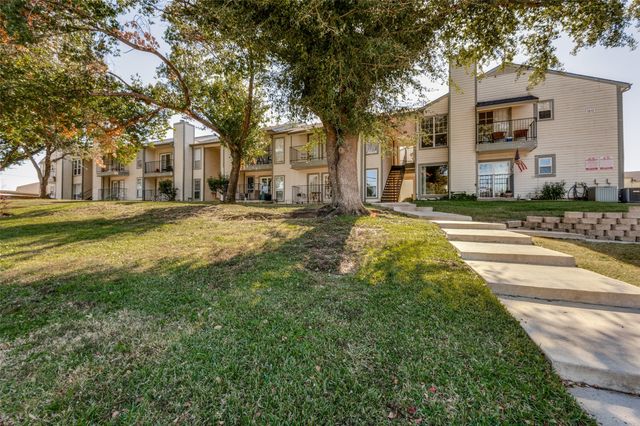 1812 E Northgate Drive C, Irving, TX 75062