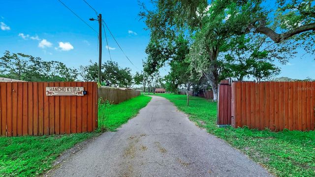 6003 16TH AVENUE S, Tampa, FL 33619