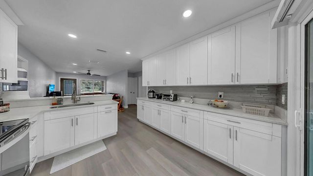 6003 16TH AVENUE S, Tampa, FL 33619