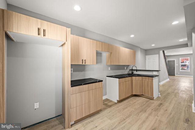 1933 E SOMERSET ST, Philadelphia, PA 19134