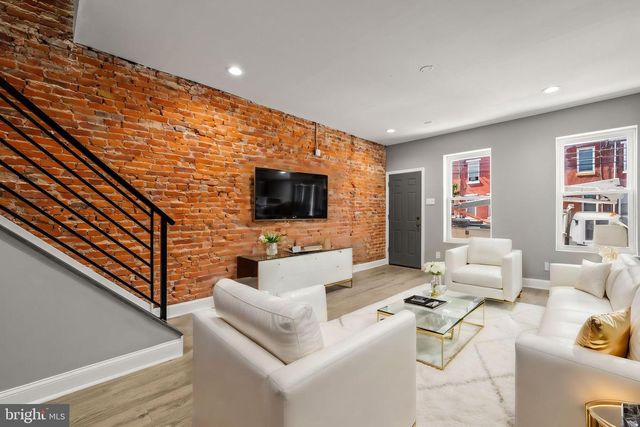 1933 E SOMERSET ST, Philadelphia, PA 19134