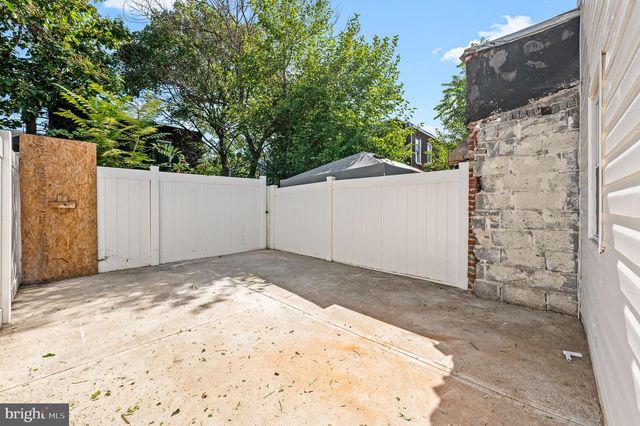 1933 E SOMERSET ST, Philadelphia, PA 19134