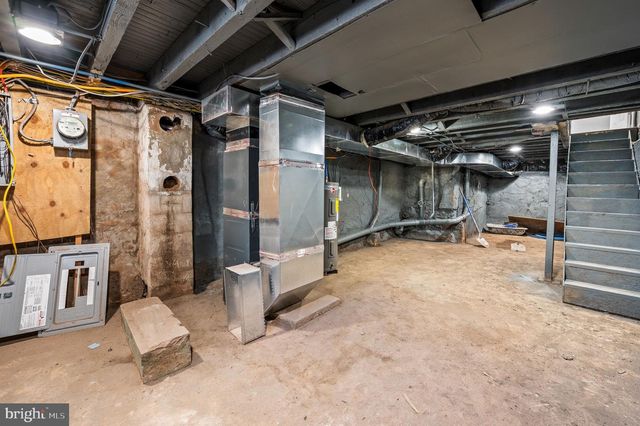 1933 E SOMERSET ST, Philadelphia, PA 19134