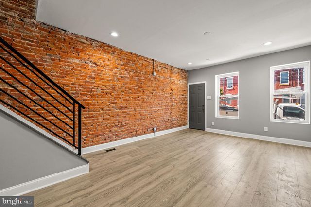 1933 E SOMERSET ST, Philadelphia, PA 19134