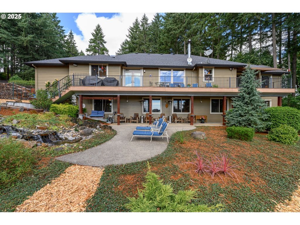 Image 32 of property listing at 15000 Nw BLACKTAIL Ln, Mc Minnville, OR 97128