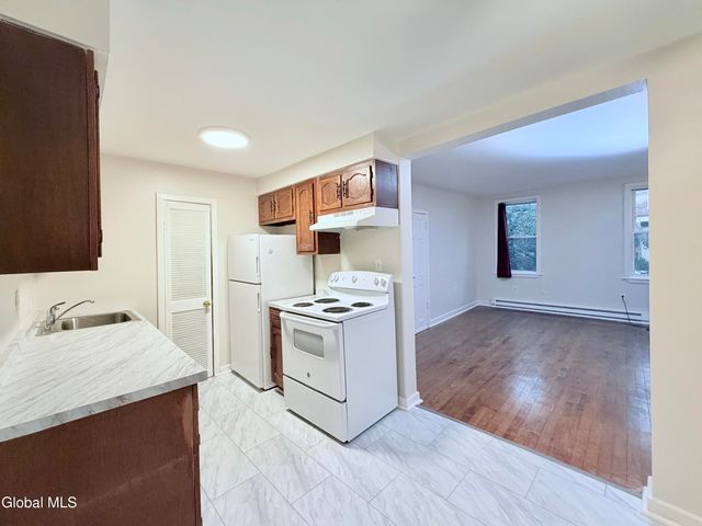 377 Hamilton Street, Albany, NY 12210