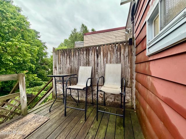 377 Hamilton Street, Albany, NY 12210