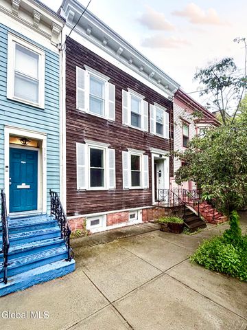 377 Hamilton Street, Albany, NY 12210