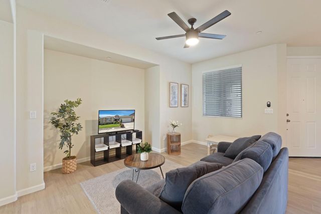 17195 Rail Way, Lathrop, CA 95330