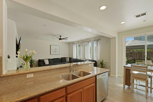 17195 Rail Way, Lathrop, CA 95330
