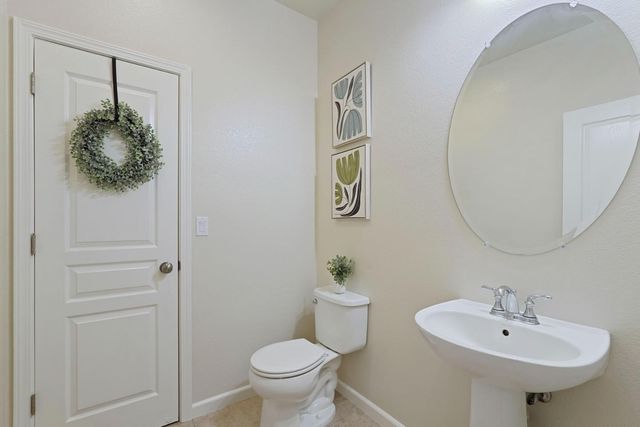 17195 Rail Way, Lathrop, CA 95330