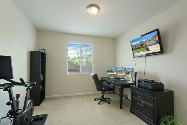 17195 Rail Way, Lathrop, CA 95330