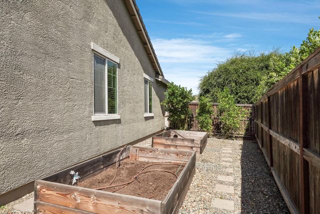 17195 Rail Way, Lathrop, CA 95330