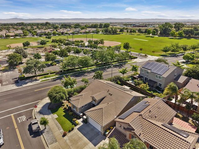17195 Rail Way, Lathrop, CA 95330