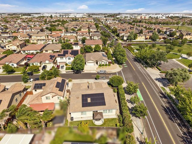 17195 Rail Way, Lathrop, CA 95330