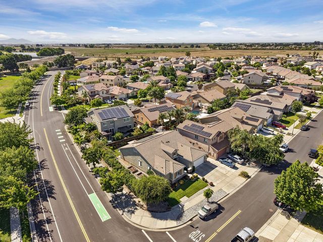 17195 Rail Way, Lathrop, CA 95330