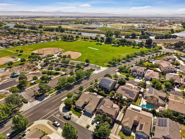 17195 Rail Way, Lathrop, CA 95330