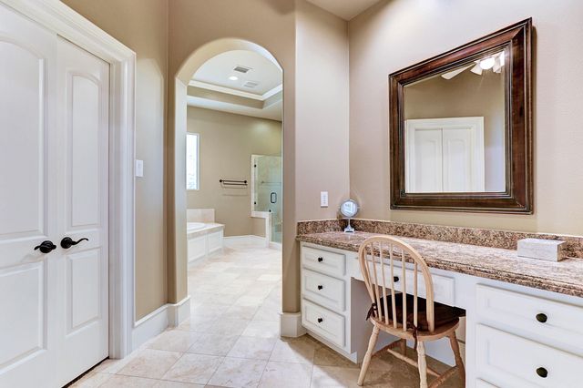 13323 Brentonwood Lane, Houston, TX 77077