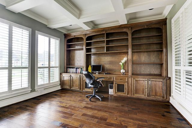 13323 Brentonwood Lane, Houston, TX 77077