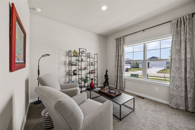 3389 Dreusicke Drive, Coralville, IA 52241