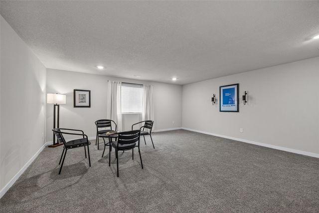 3389 Dreusicke Drive, Coralville, IA 52241