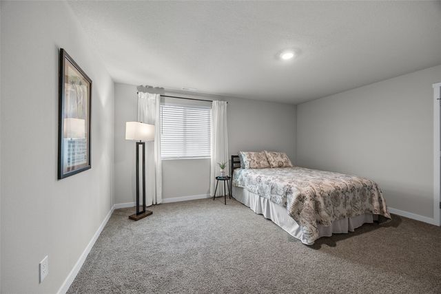 3389 Dreusicke Drive, Coralville, IA 52241