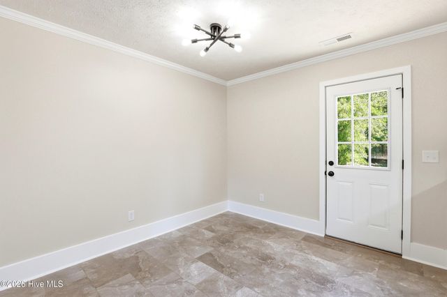 87 S High Point Road, Southport, NC 28461