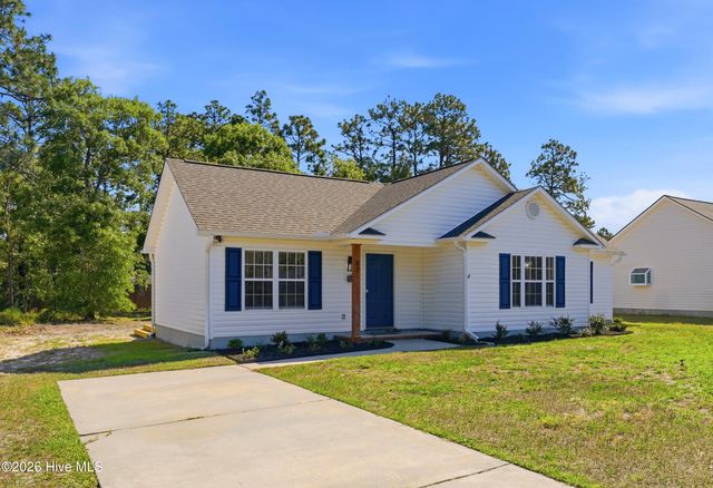 87 S High Point Road, Southport, NC 28461