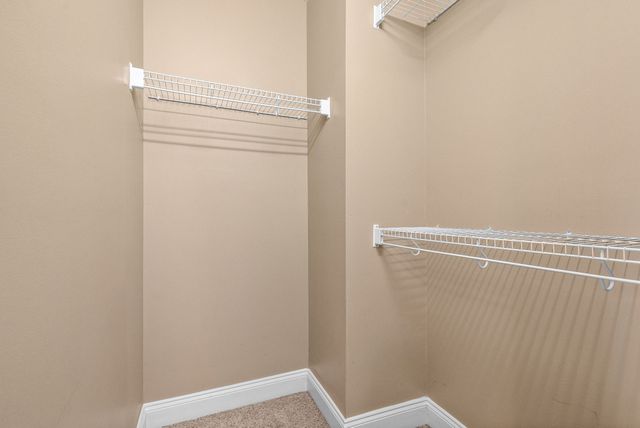 1769 Spring Water Dr Apt B, Clarksville, TN 37040