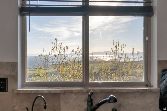 5055 N WATERFALL DR, Pleasant View, UT 84414