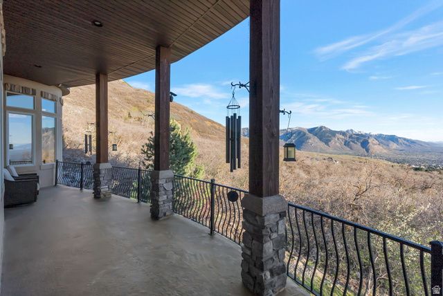 5055 N WATERFALL DR, Pleasant View, UT 84414