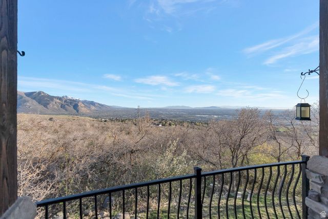 5055 N WATERFALL DR, Pleasant View, UT 84414