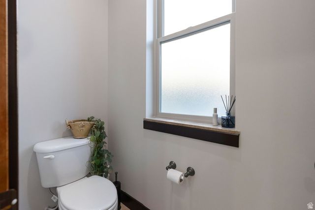 5055 N WATERFALL DR, Pleasant View, UT 84414