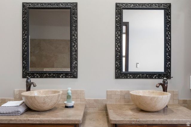 5055 N WATERFALL DR, Pleasant View, UT 84414