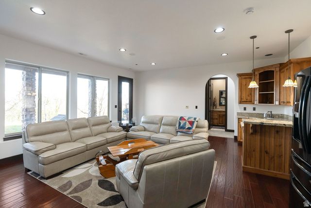 5055 N WATERFALL DR, Pleasant View, UT 84414