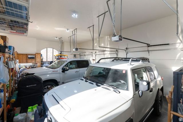 5055 N WATERFALL DR, Pleasant View, UT 84414