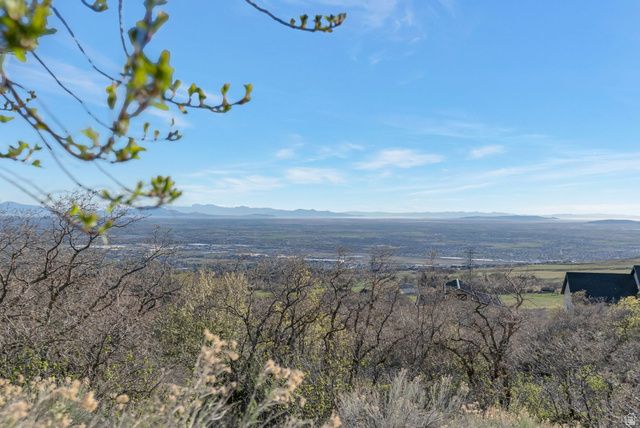 5055 N WATERFALL DR, Pleasant View, UT 84414