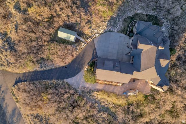 5055 N WATERFALL DR, Pleasant View, UT 84414