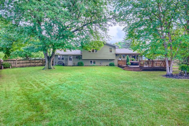 2305 Kerry Winde Drive, New Lenox, IL 60451