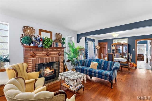 820 N Elizabeth Avenue, St Louis, MO 63135