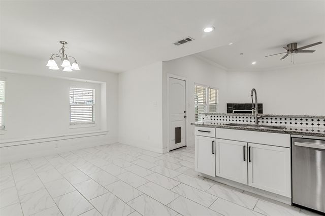 7137 John T White Road, Fort Worth, TX 76120