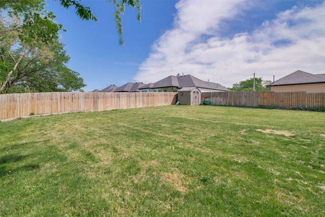 7137 John T White Road, Fort Worth, TX 76120