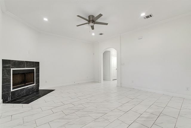 7137 John T White Road, Fort Worth, TX 76120